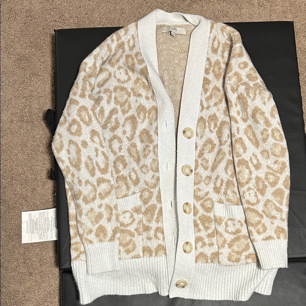 Loft cardigan size medium
